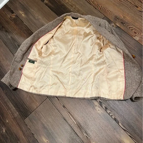 Vintage brown tweed quintessential fall winter blazer - Picture 11 of 15